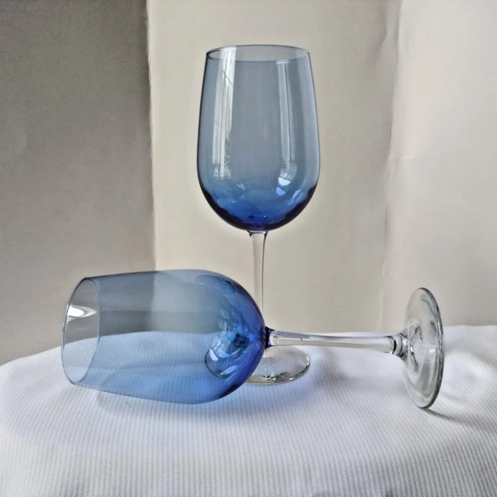2 Pier One Vina Blue Wine Glasses Clear Stemmed 9.25